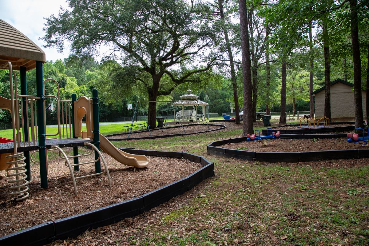 Alphonse Memorial Veterans Park-4